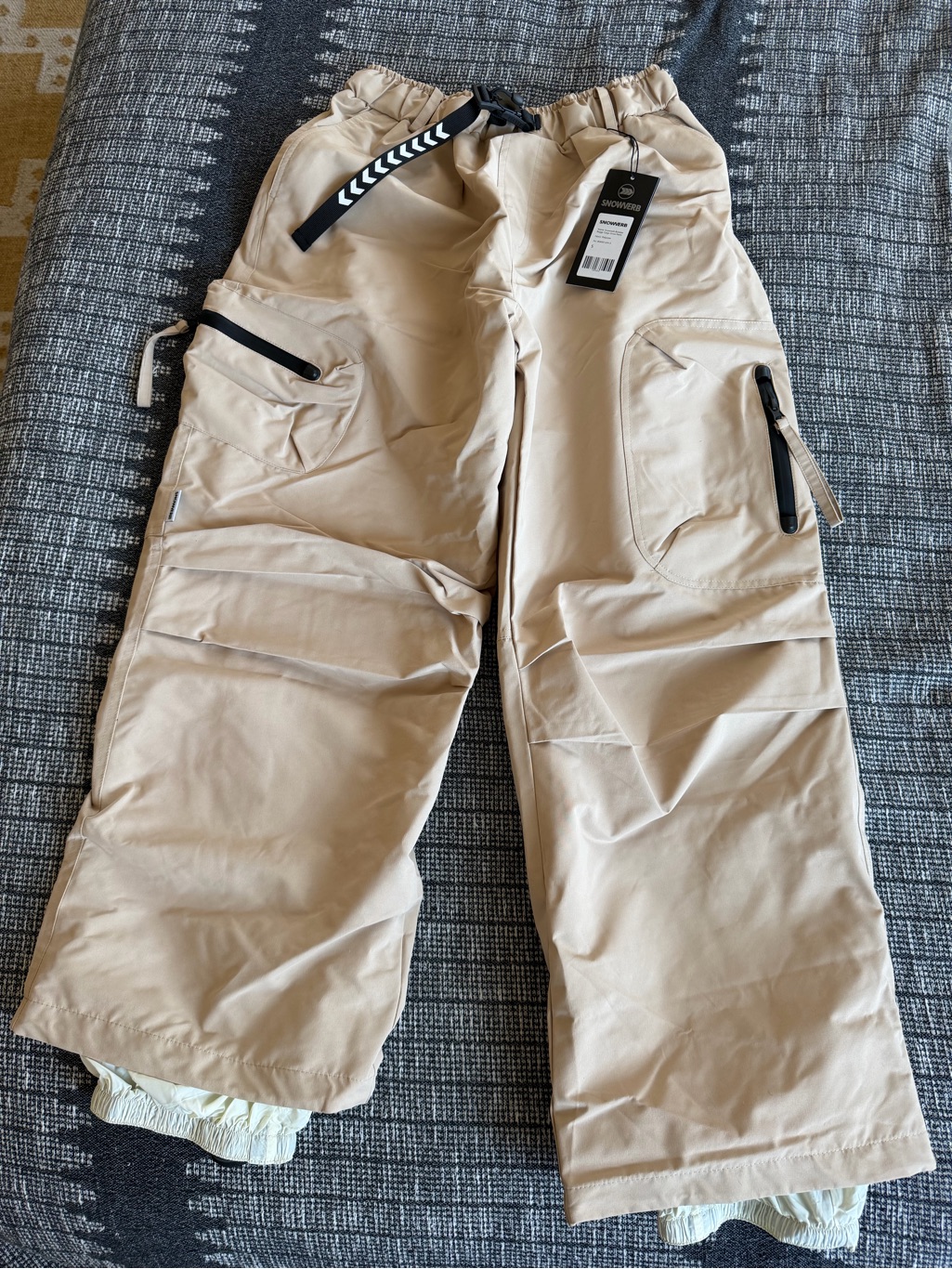 New Snowverb Loose Fit Ski & Snowboard Snow Cargo Pants For Mens And Womens — image 4 of 8